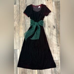 Vintage crushed velvet red & green dress